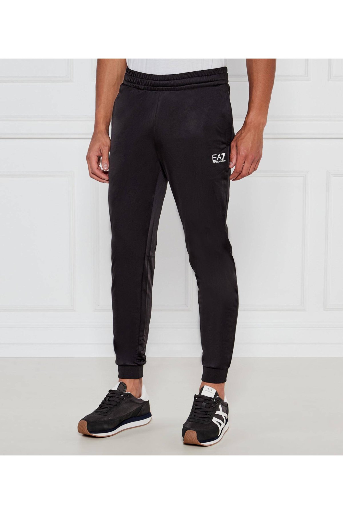 Ea7 8NPV65 PJHCZ Pánská tepláková souprava zelená/černá M