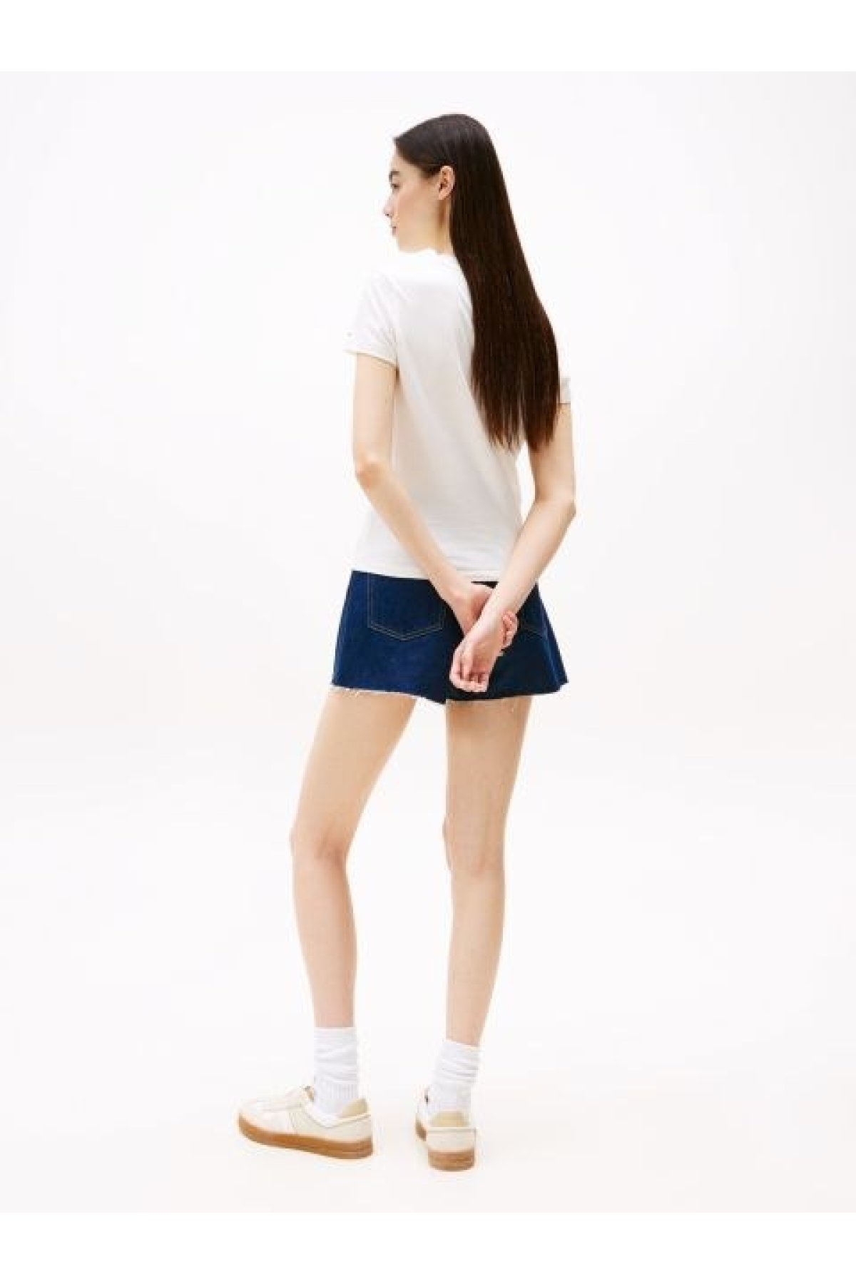 Tommy Jeans DW0DW21340 Dámské tričko bílé S